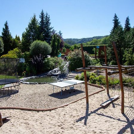 Apartmany Pemi Potstejn Екстер'єр фото
